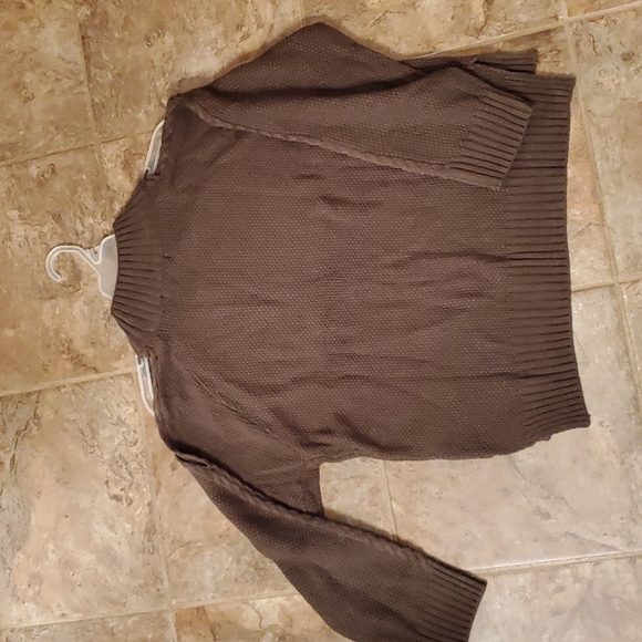 NWT Mock turtleneck cold shoulder sweater - Picture 5 of 5